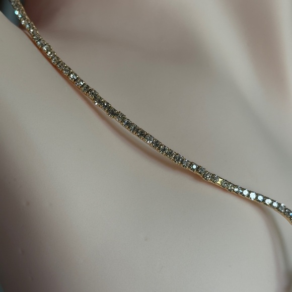 Elegant Gold Necklace with White Pearl and Crystals ⚜️💕 - Picture 7 of 7